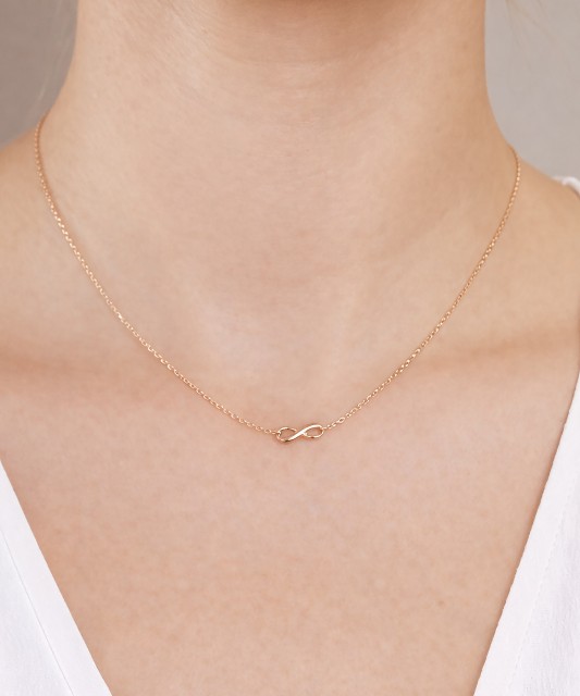 Auksinė grandinėlė su pakabuku "Begalybė"