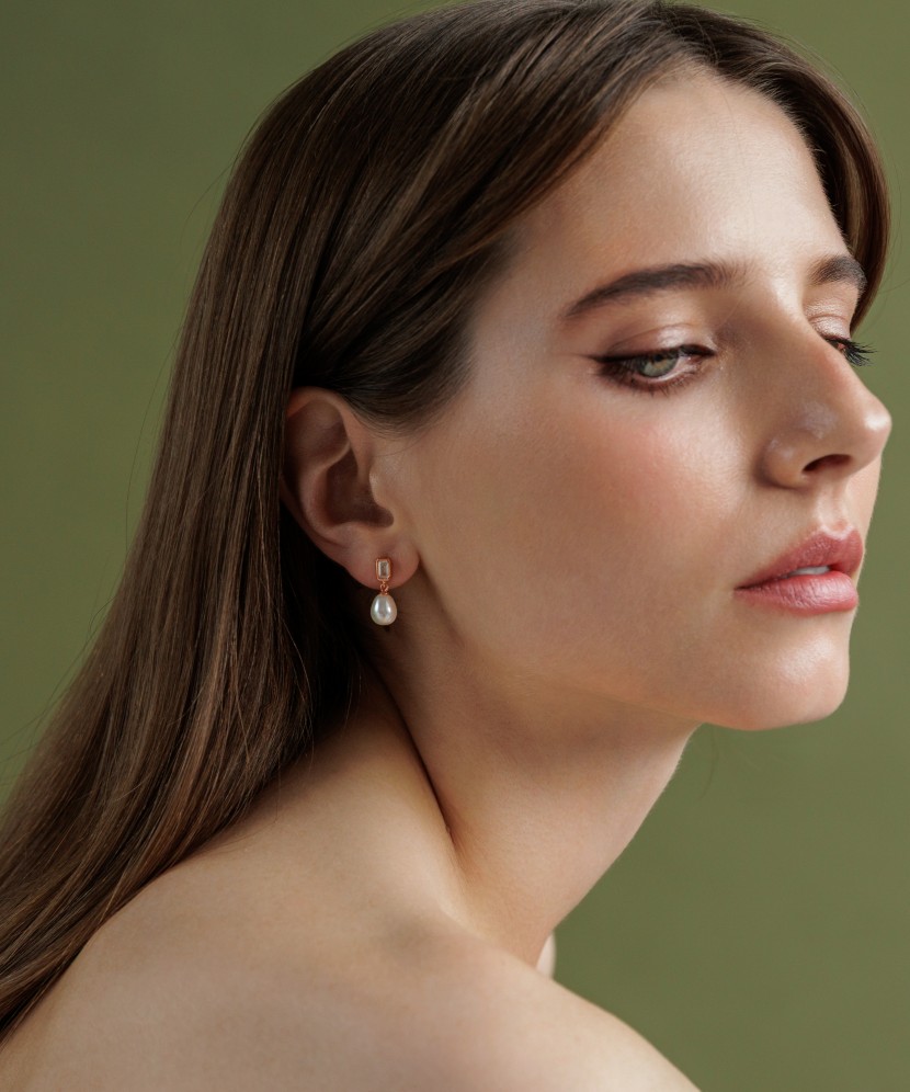 Paauksuoti sidabriniai auskarai su perlais ir cirkoniais