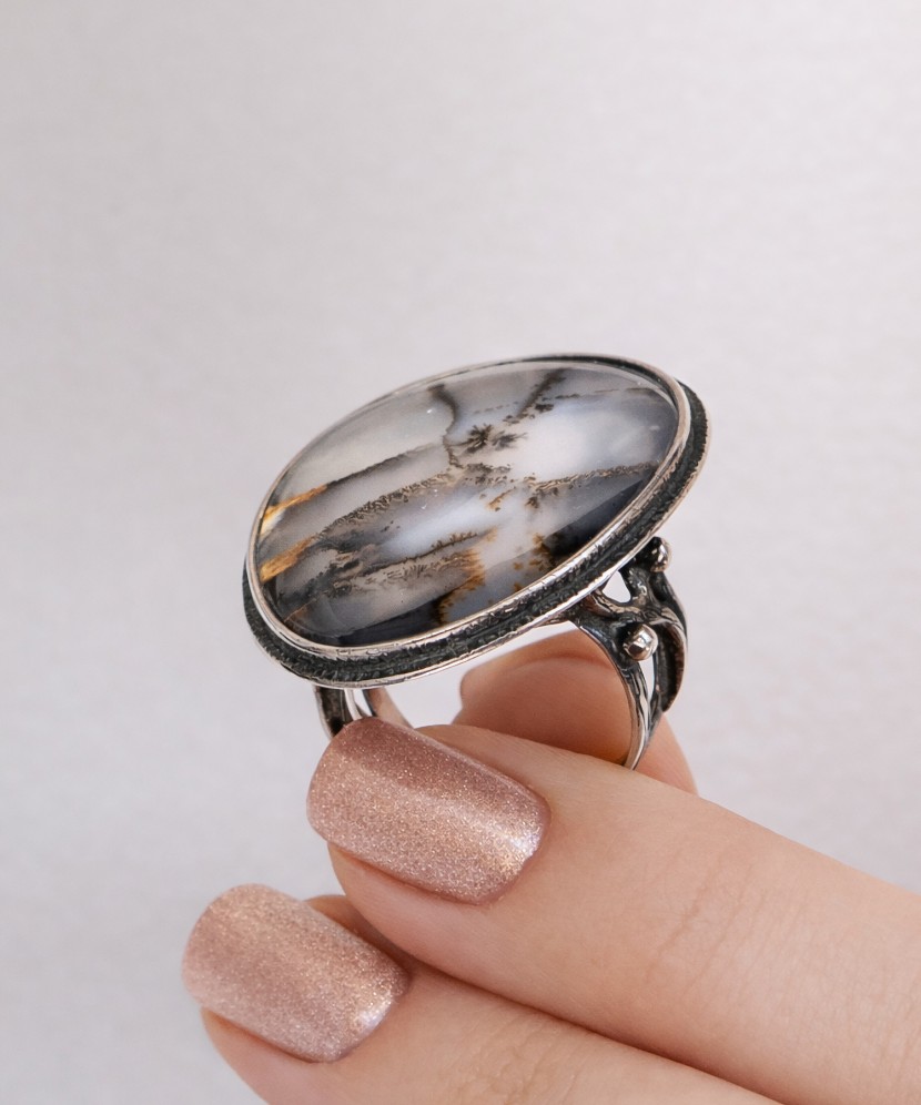 Sidabrinis žiedas su agatu