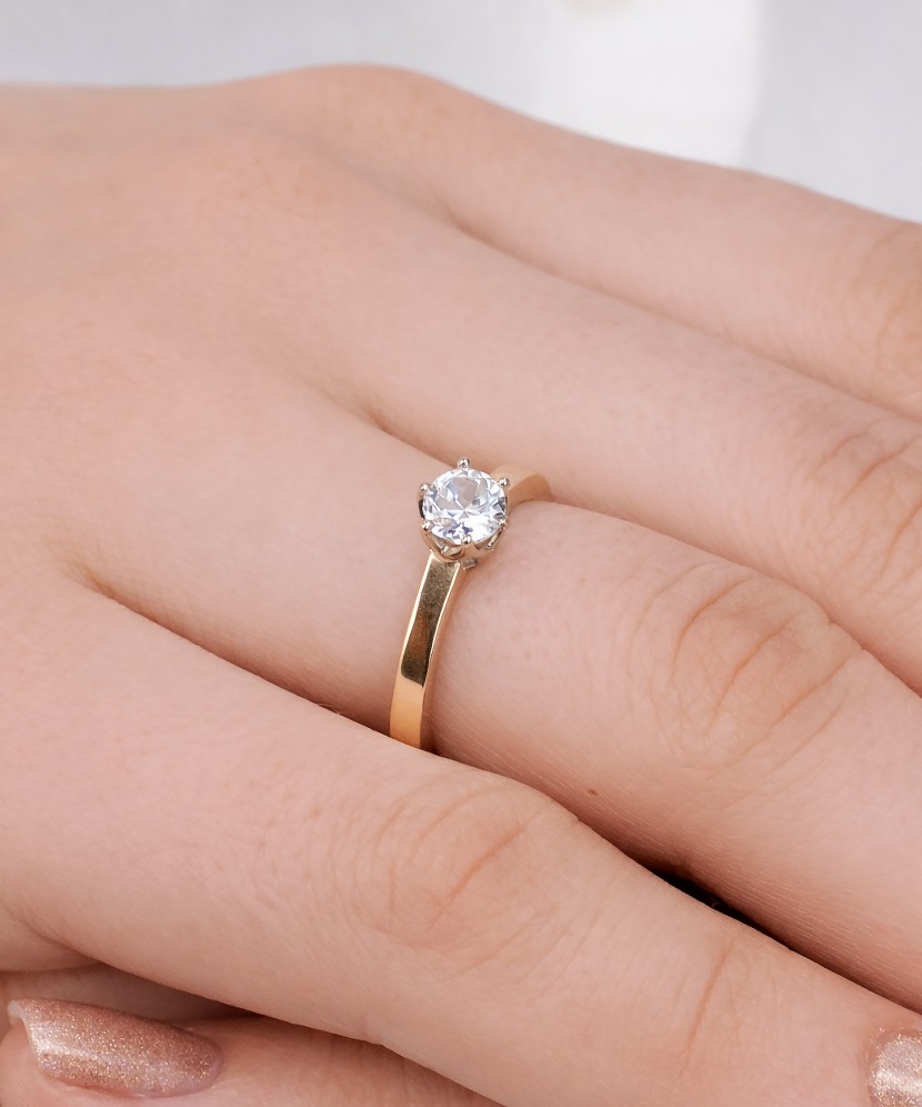 Sidabrinis žiedas dengtas auksu su cirkoniais