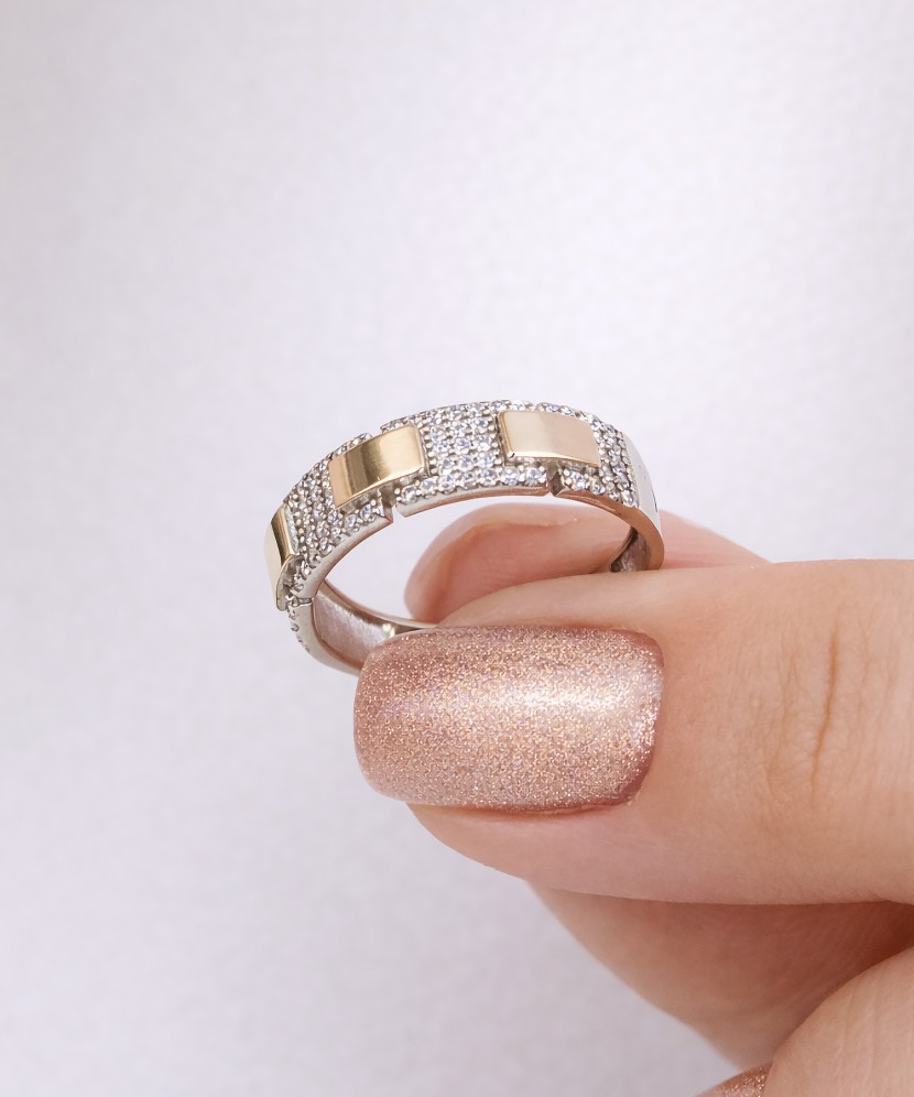 Sidabrinis žiedas dengtas auksu su cirkoniais