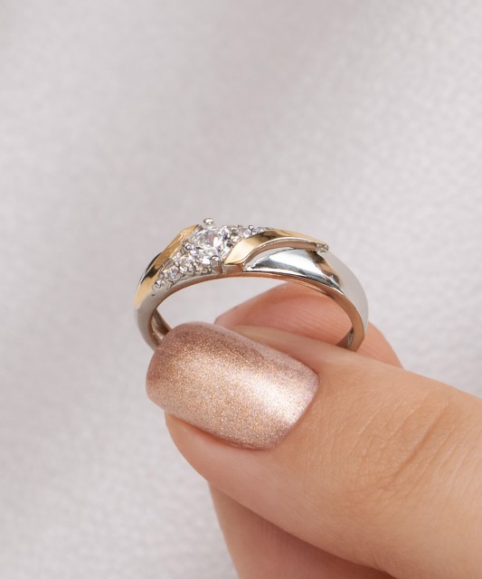 Sidabrinis žiedas dengtas auksu su cirkoniais