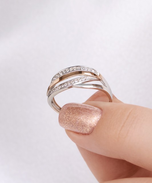 Sidabrinis žiedas dengtas auksu su cirkoniais