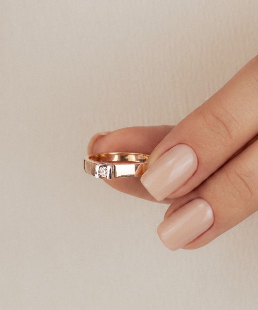 Auksinis žiedas su briliantu 0,146ct  - Goldinga