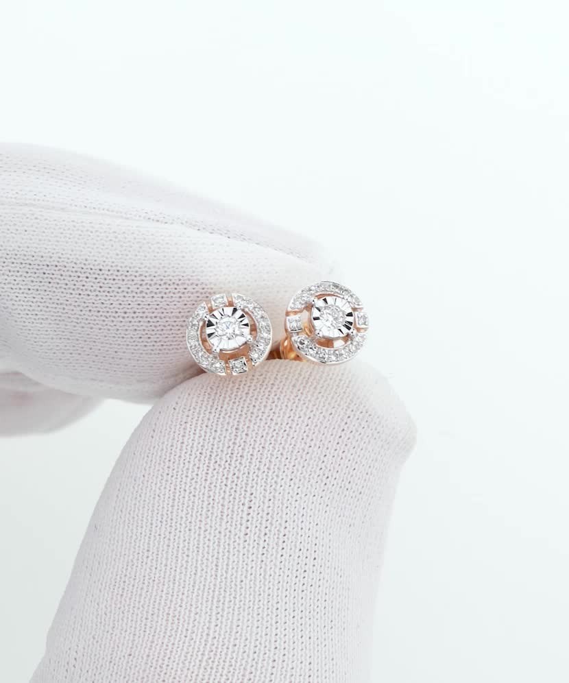 Auksiniai auskarai su deimantais