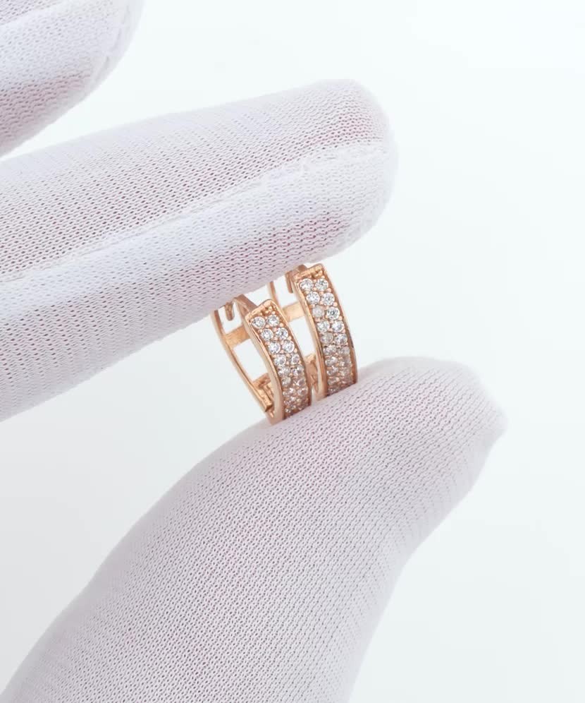 Auksiniai auskarai su cirkoniais