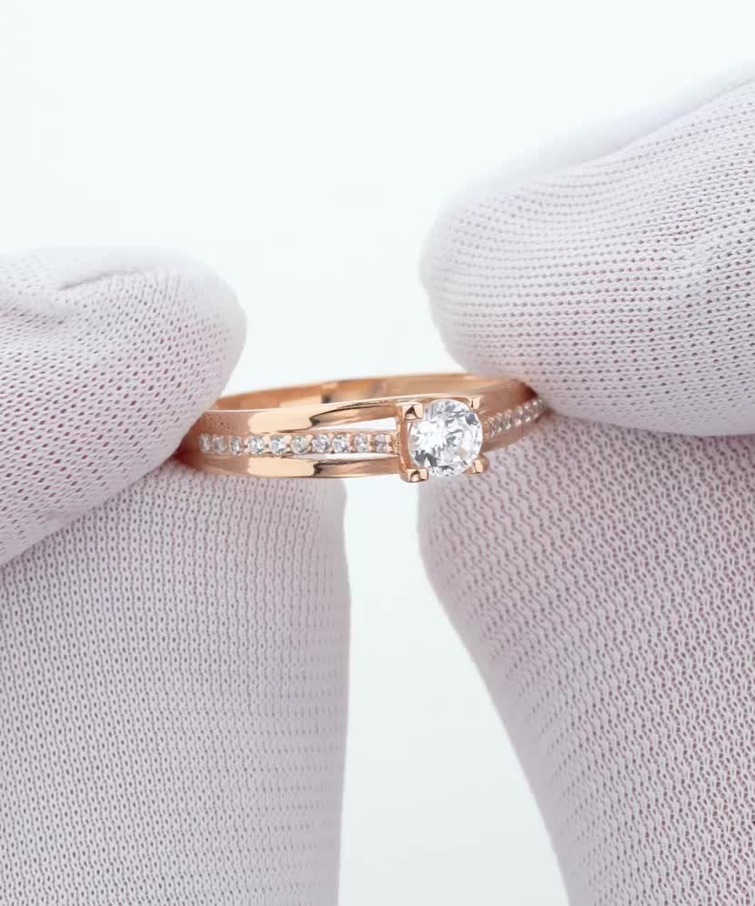 Auksinis žiedas su cirkoniais