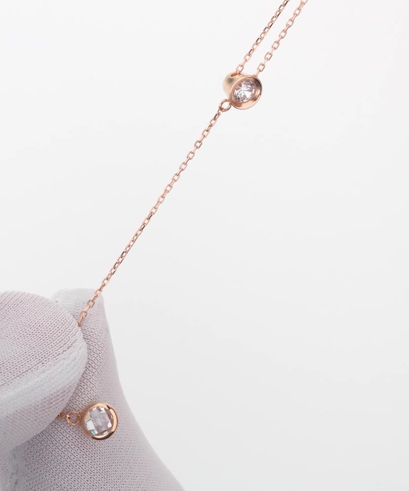 Auksinė grandinėlė su cirkonio pakabuku