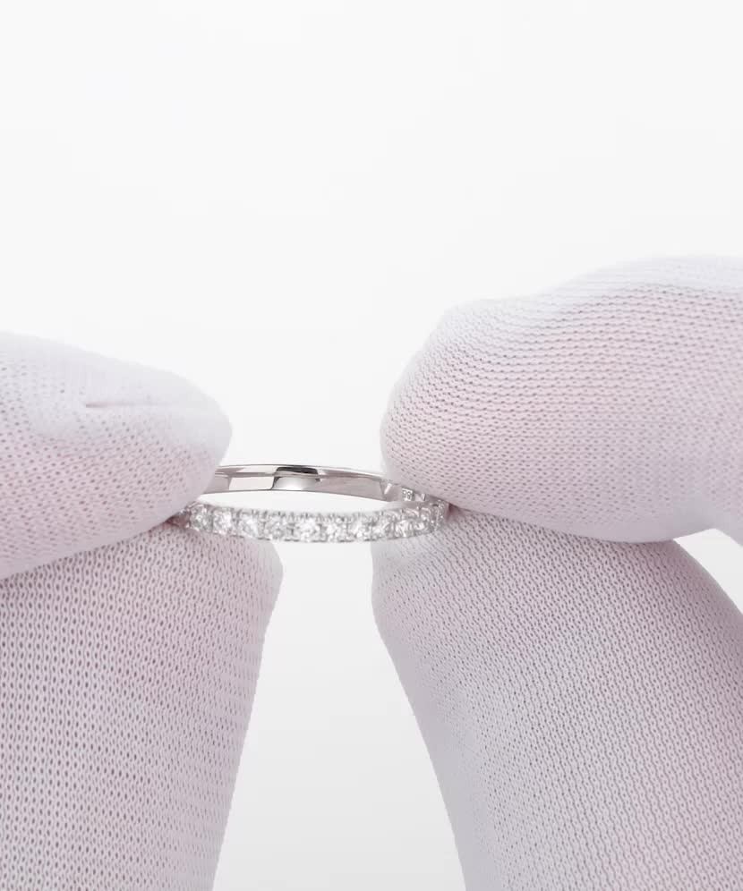 Balto aukso žiedas su deimantais