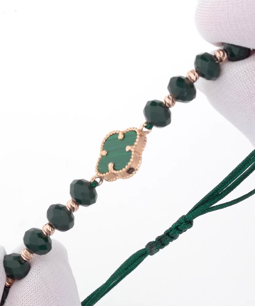 Žalio siūlo apyrankė su auksu ir oniksu