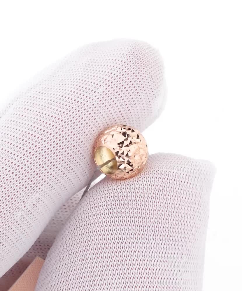 Universalus auksinis pakabukas "Bačkutė"