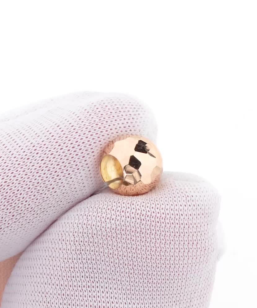 Universalus auksinis pakabukas "Bačkutė"