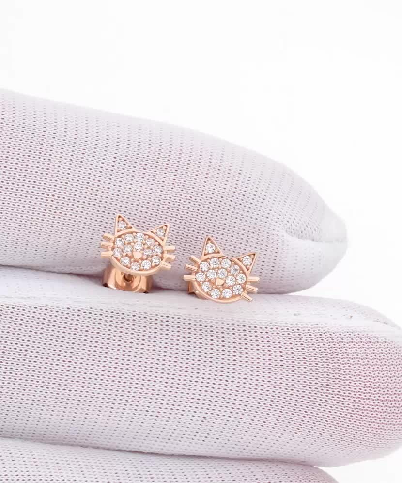 Auksiniai auskarai su cirkoniais "katinas"