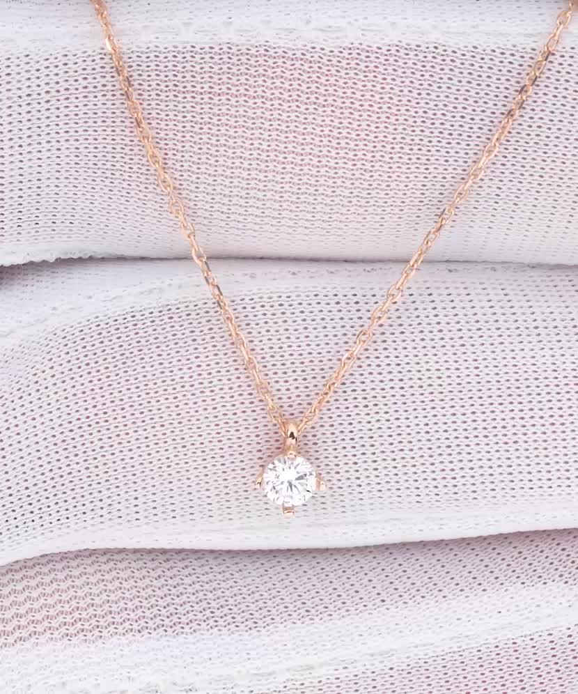 Auksinė grandinėlė su cirkonio pakabuku