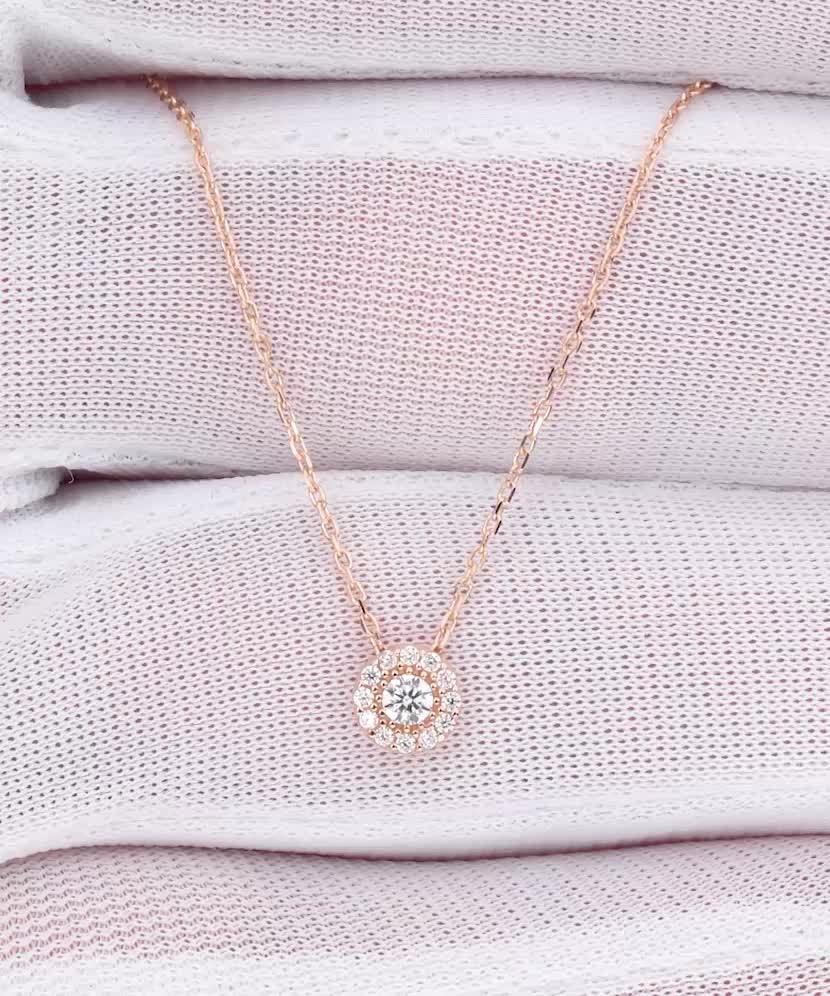 Auksinė grandinėlė su cirkonio pakabuku