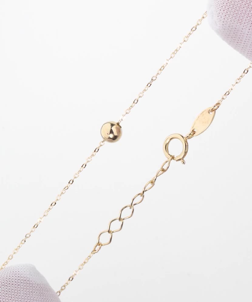 Geltono aukso apyrankė