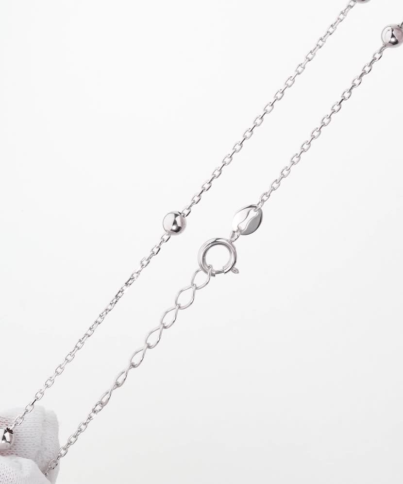 Balto aukso apyrankė