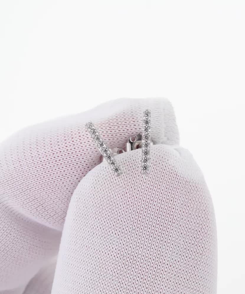 Balto aukso auskarai su cirkoniais