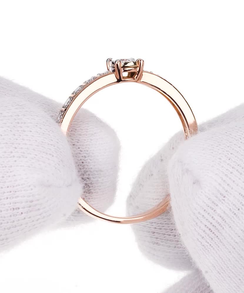 Auksinis žiedas su briliantais  - Goldinga